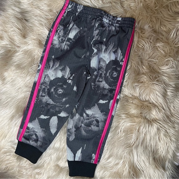 adidas set - Picture 4 of 8